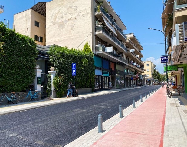 Τρίκαλα: Ασφαλτοστρώθηκε η οδός Καποδιστρίου (φωτό)