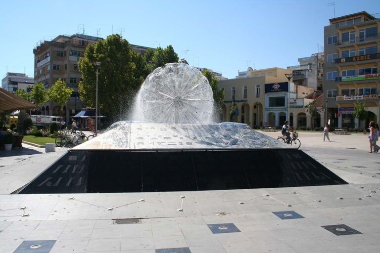 Αντιδήμαρχος καταγγέλλεται για υπεξαίρεση τροφίμων