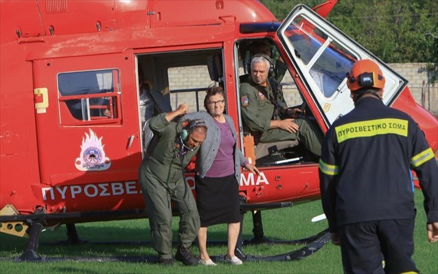 Ολοκληρώθηκε η επιχείρηση απεγκλωβισμού κατοίκων