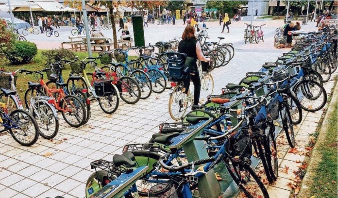 Μια πόλη για 30.000 ποδήλατα