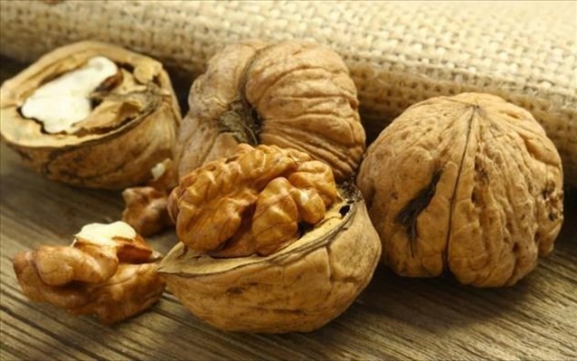 Τα καρύδια ασπίδα στις καρδιαγγειακές παθήσεις