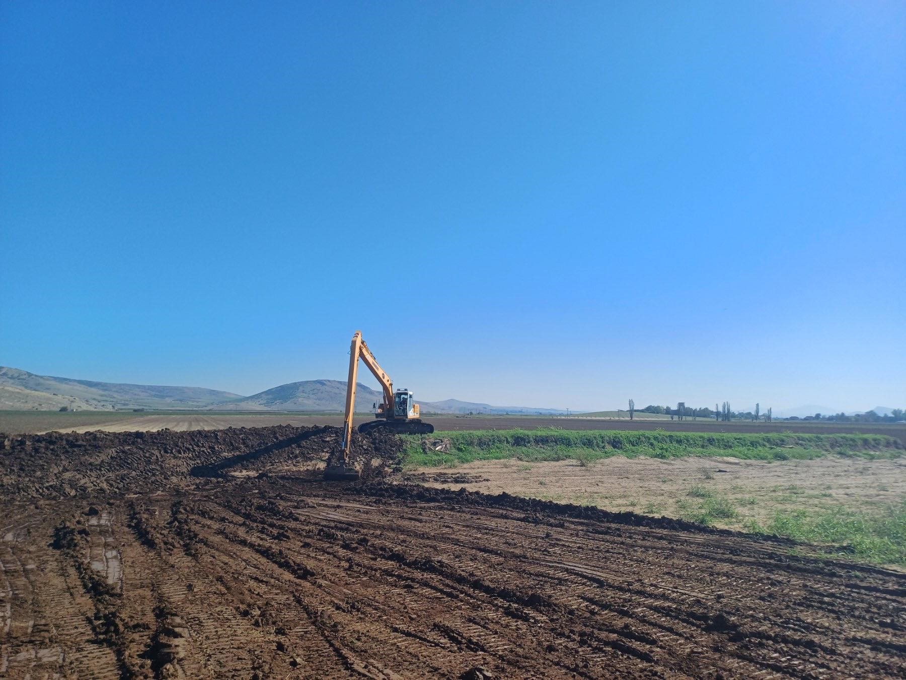 Νέοι καθαρισμοί ποταμών και επισκευές αναχωμάτων