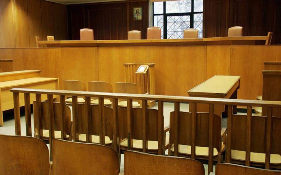 Αθώος για τον βιασμό, ένοχος για αποπλάνηση