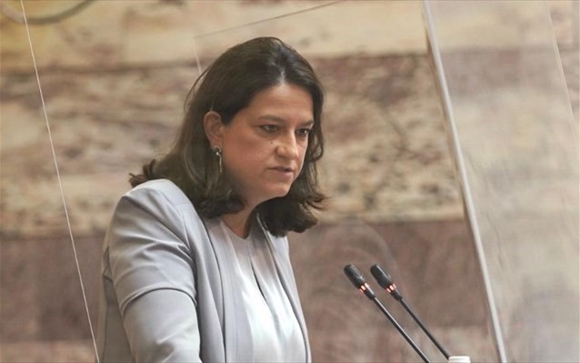 "Δεν τίθεται θέμα απόλυσης λόγω αξιολόγησης"