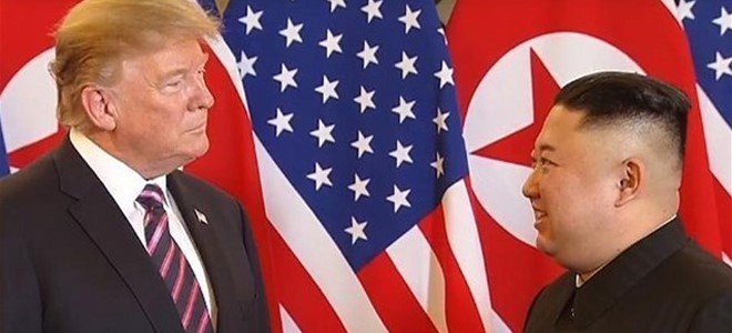 Επίσκεψη στη Ν. Κορέα μετά την επιστολή στον Κιμ