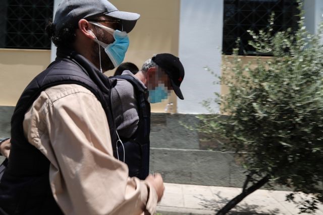 Νέα έρευνα των αστυνομικών στο σπίτι του