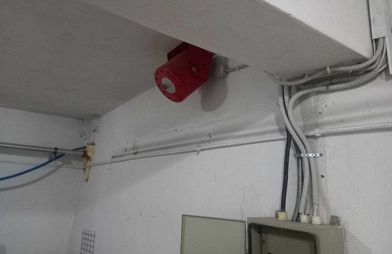 Διέρρηξαν βρεφονηπιακό σταθμό για να πάρουν χαλκοσωλήνες