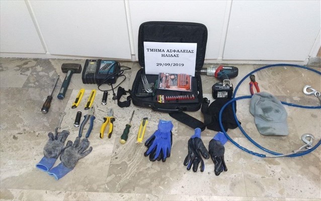 Σπείρα διέπραττε κλοπές σε φωτοβολταϊκά πάρκα