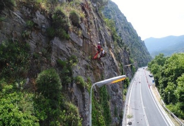 Nέος φράχτης βραχοπροστασίας στην Κοιλάδα των Τεμπών