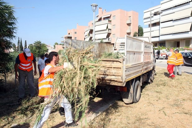 Παράταση ζητούν οι εργαζόμενοι στους δήμους