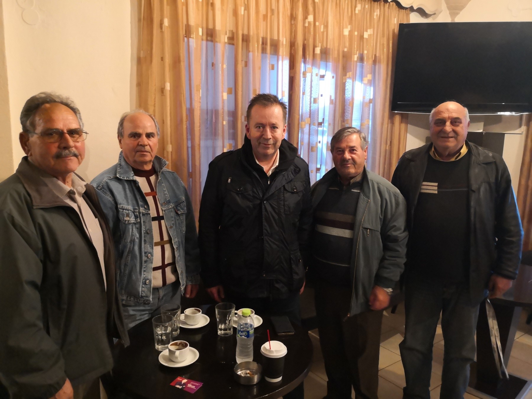 Ο Βασίλης Κόκκαλης σε χωριά της Ελασσόνας