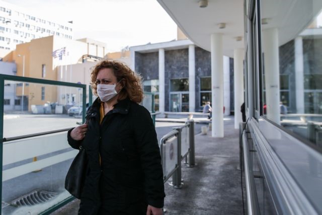 «Δεν τελειώσαμε με τον κοροναϊό»