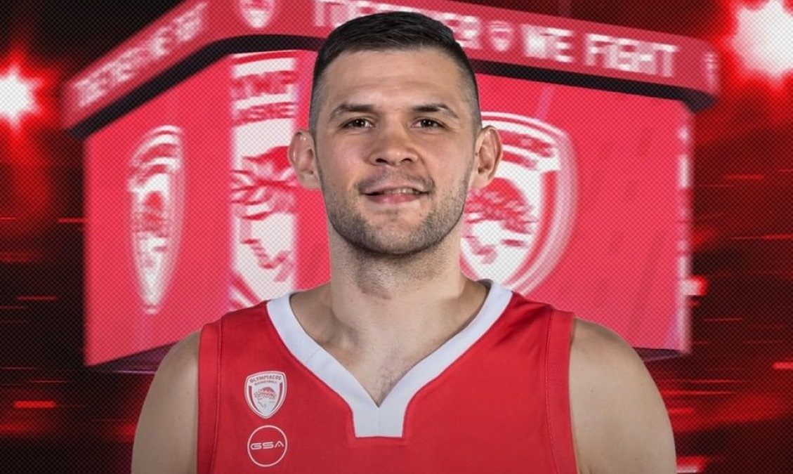 Τα Τρίκαλα τιμούν τον Κώστα Παπανικολάου