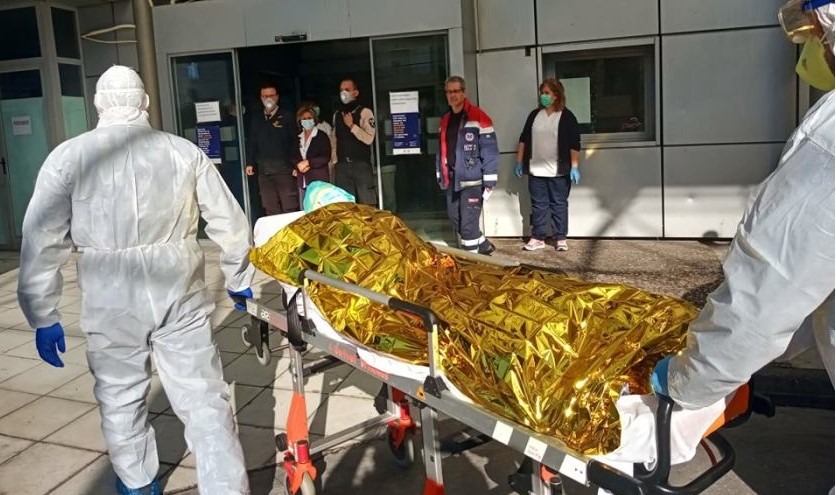 Θετικός σε κορωνοϊό 22χρονος