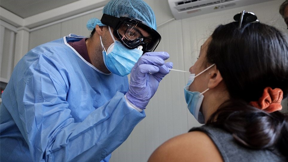 Φθιώτιδα: Συναγερμός μετά από κρούσμα σε εργοστάσιο