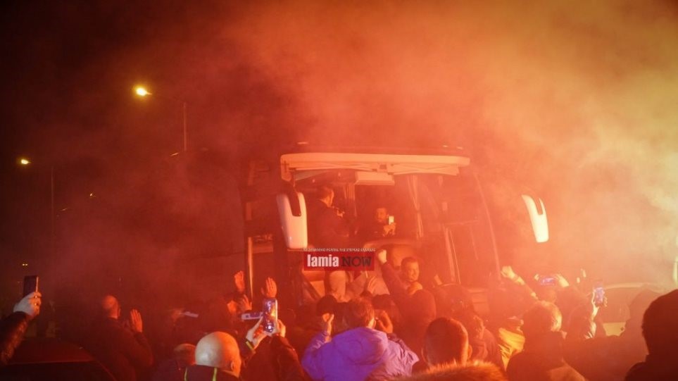 Εντυπωσιακή υποδοχή στους θριαμβευτές του Καραϊσκάκη