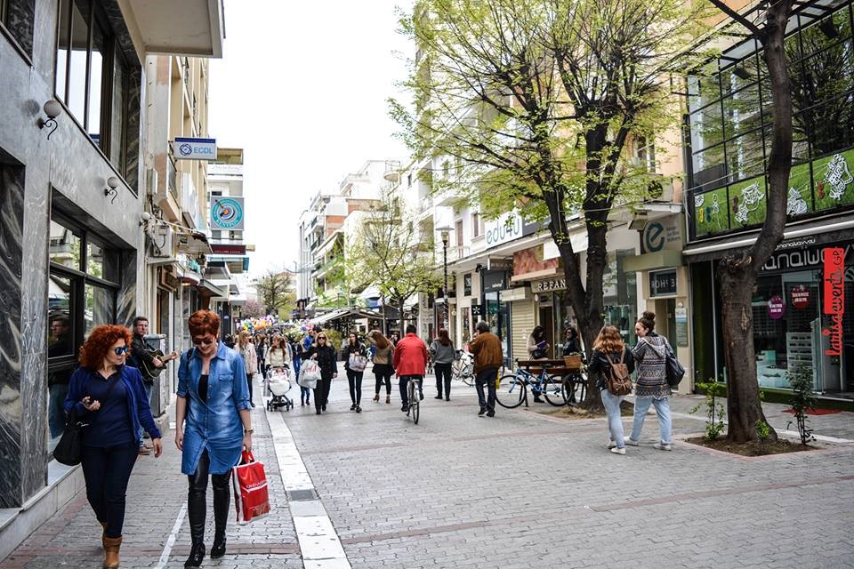 Υποχρεωτικά κλειστή η εμπορική αγορά της Λάρισας