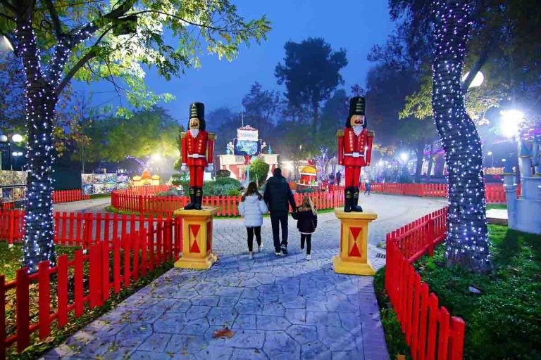 Καλές Γιορτές από το Πάρκο των Ευχών (Βίντεο)