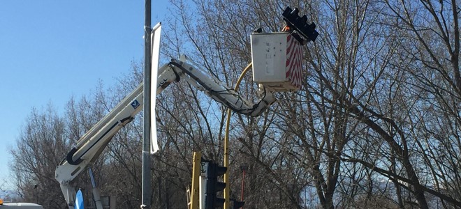 Φωτεινοί σηματοδότες με led στην Καρδίτσα
