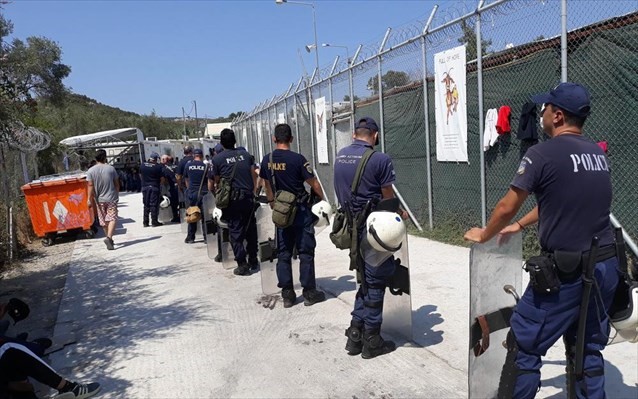 Επεισόδια στο κέντρο υποδοχής της Μόριας