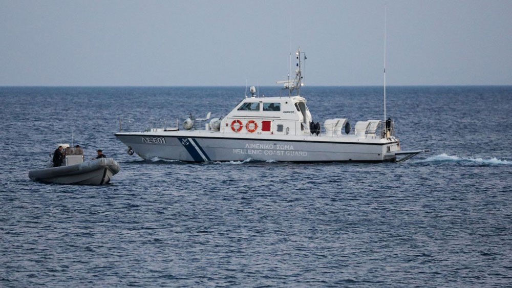 Τουλάχιστον 16 νεκροί σε ναυάγιο σκάφους με μετανάστες