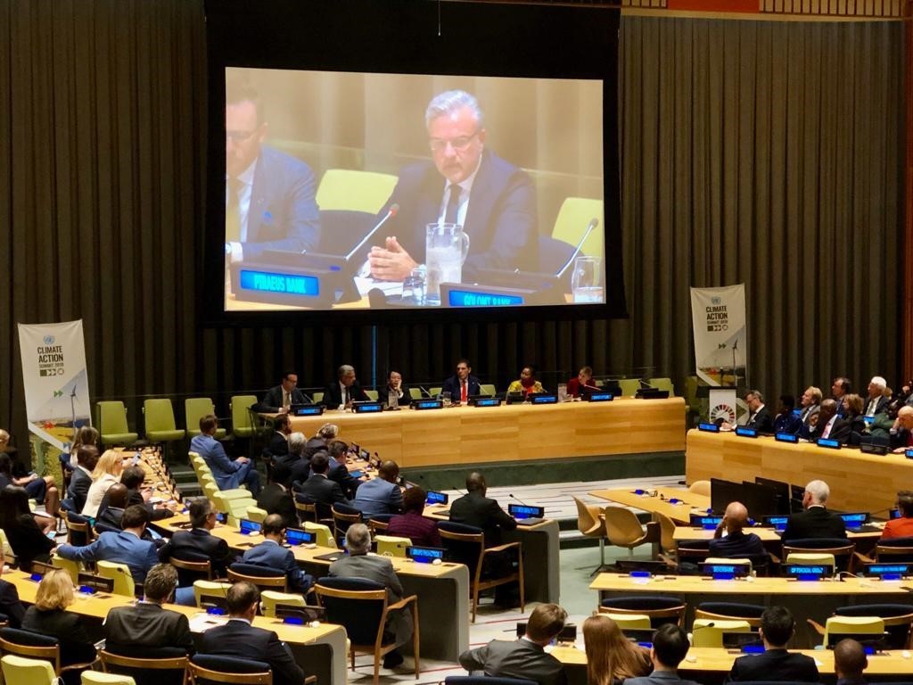 Υπέγραψε τις παγκόσμιες Αρχές Υπεύθυνης Τραπεζικής