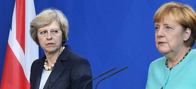 Ύστατη προσπάθεια Μέι για να σώσει τη συμφωνία