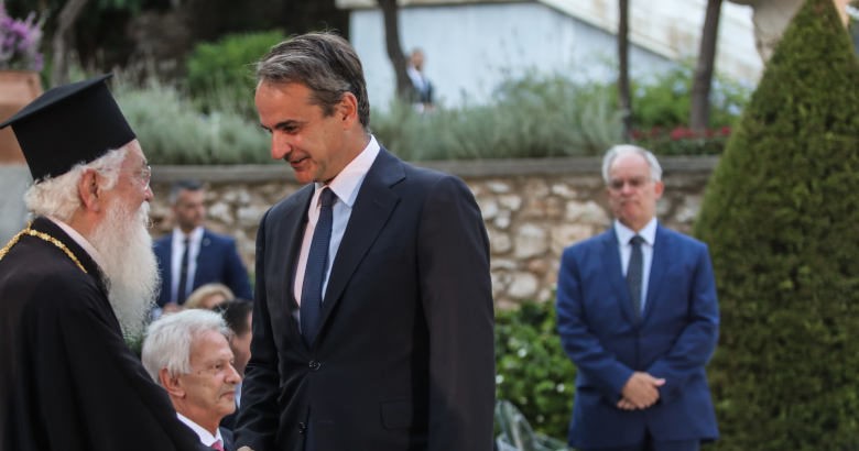 Νέο «φρένο» σε σενάρια εκλογών