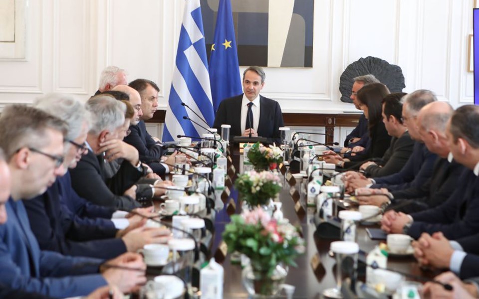 "Οι νέες ταυτότητες δεν έχουν ούτε τσιπάκια, ούτε κάμερες"