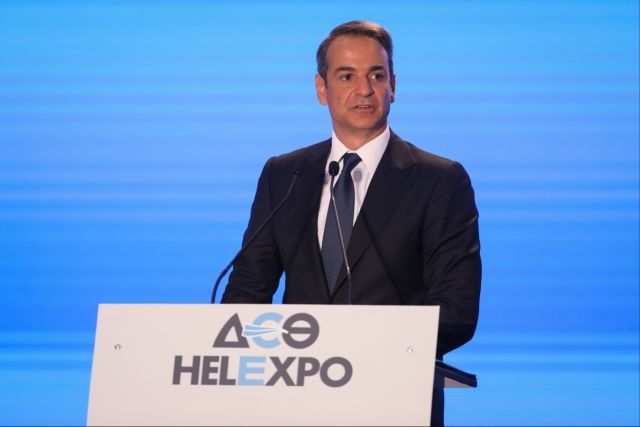 Στις πληγείσες περιοχές της Θεσσαλίας ο πρωθυπουργός