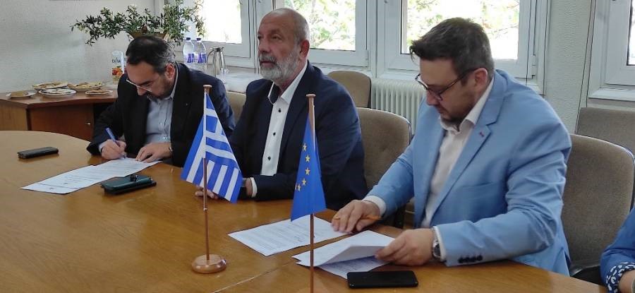 Συνεργασία του Π.Θ. με τα νοσοκομεία της Λάρισας