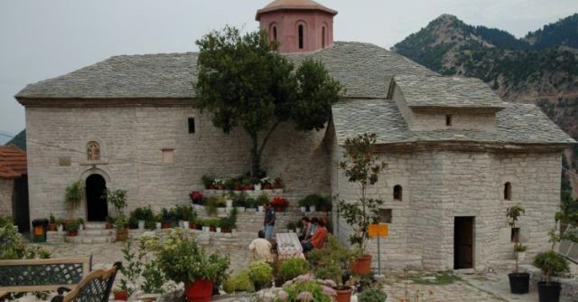 Η Ι.Μ.Παναγίας Σπηλιάς καθημερινά ανοικτή στους προσκυνητές