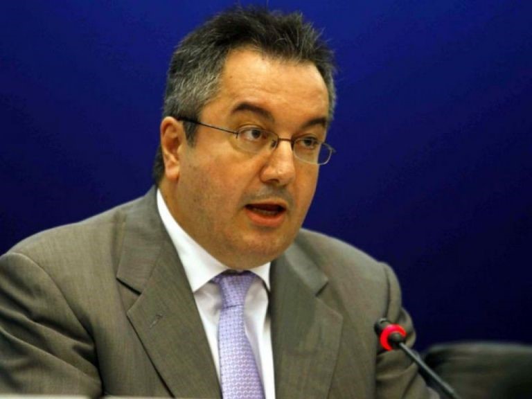 Οι εκτιμήσεις Μόσιαλου για το εμβόλιο