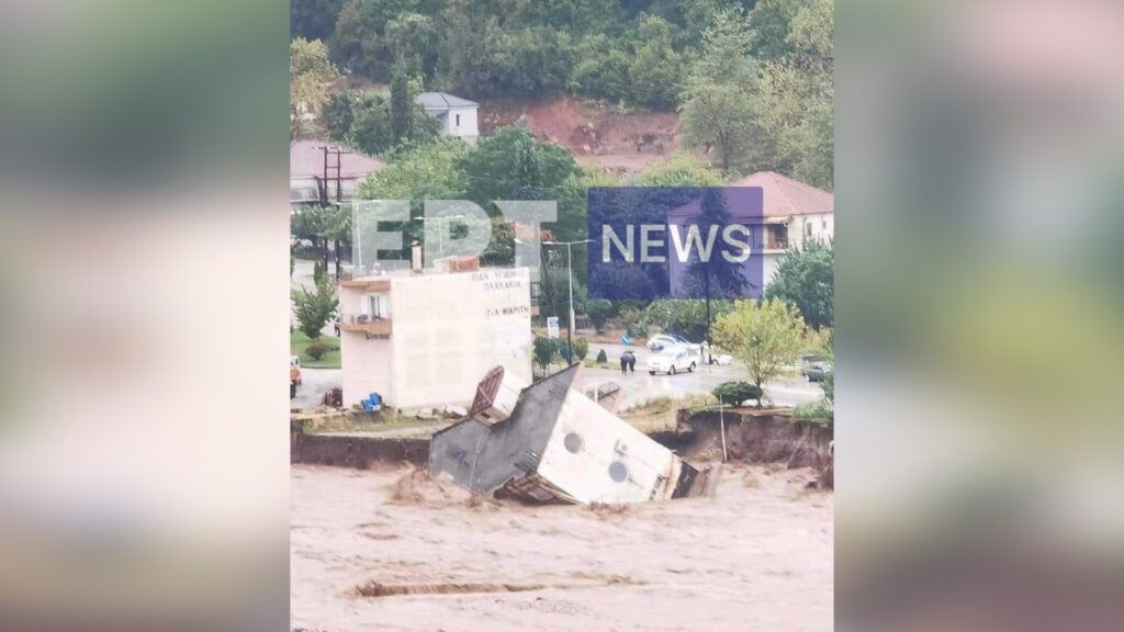 Στις στέγες οι κάτοικοι στα χωριά του δήμου Παλαμά