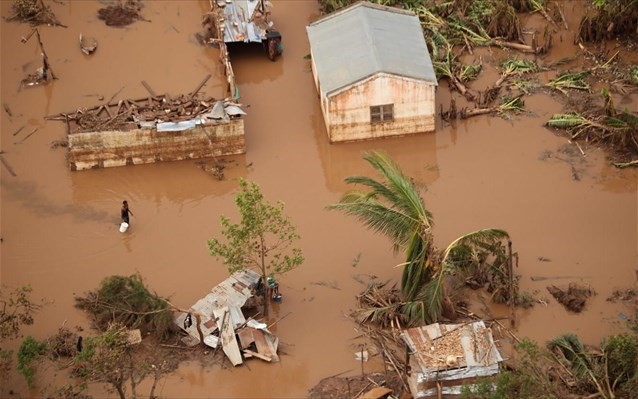 Στους 446 οι νεκροί από τον καταστροφικό κυκλώνα