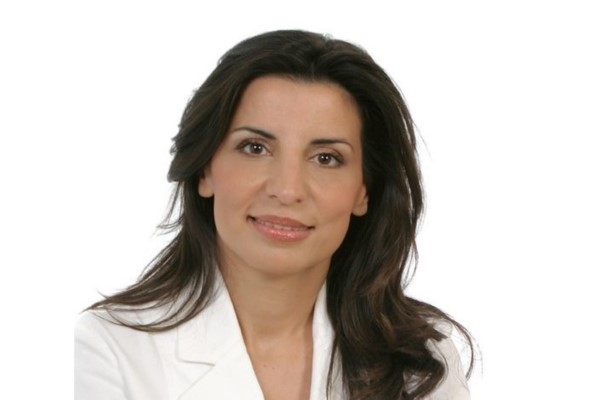 Η Νικολέτα Μπρουζούκη αναλαμβάνει καθήκοντα Δημάρχου