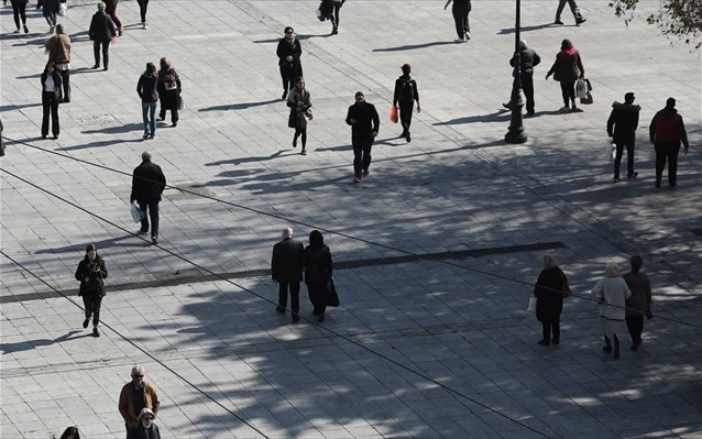 Ελαφρά ανάκαμψη της απασχόλησης