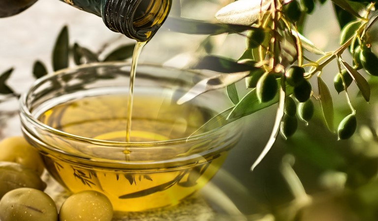 Έκλεψαν 37 τόνους ελαιόλαδου από αγροτικό συνεταιρισμό