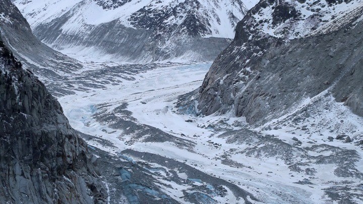 Οι παγετώνες λιώνουν με πρωτοφανείς ρυθμούς