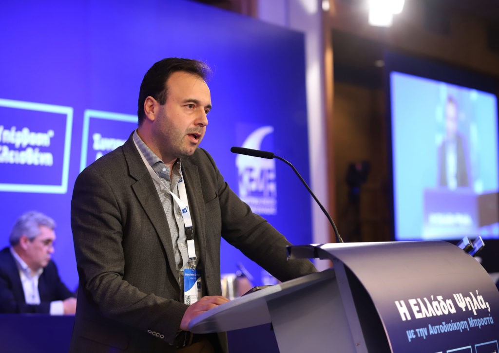 Έγκαιρα όλα τα σχολεία θα έχουν προμηθευτεί τις μάσκες