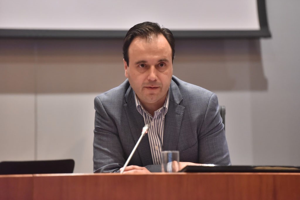 Συνεργασία Δήμων με επιχειρήσεις θα επιδιώξει η ΚΕΔΕ