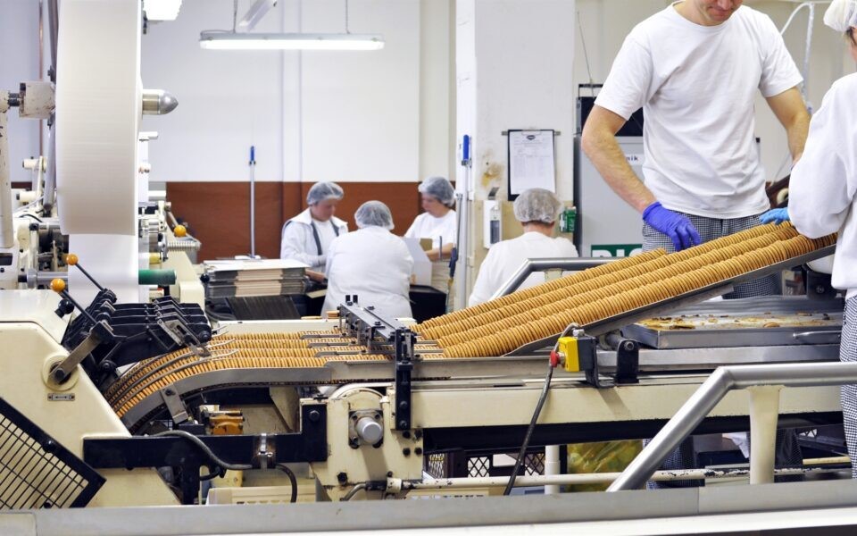 Προτείνουν αυξήσεις από 3% έως 15,8%