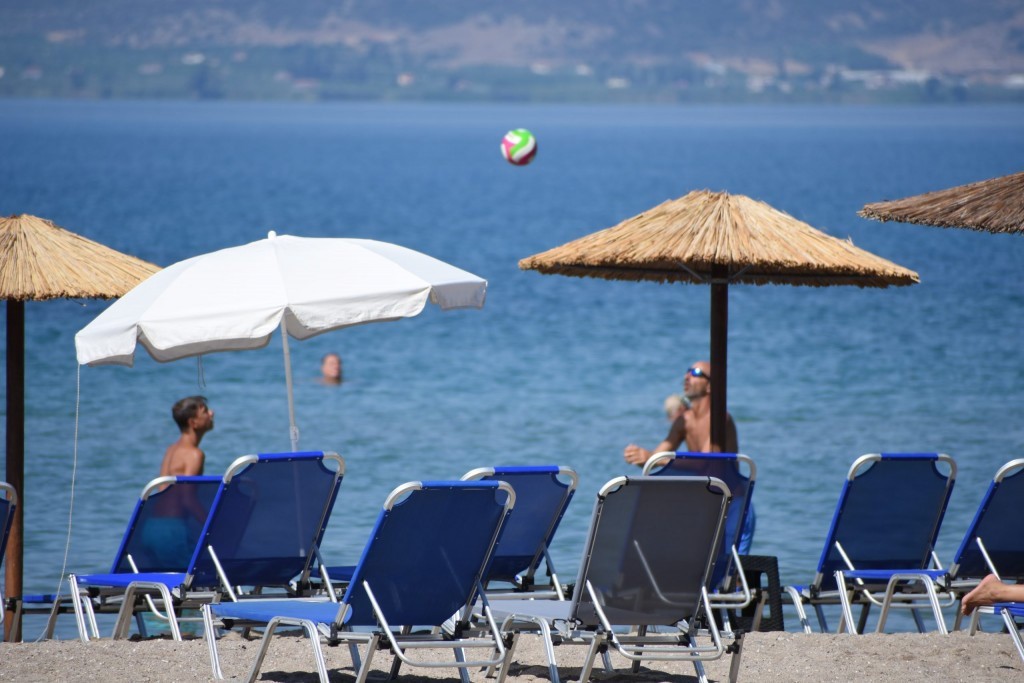 Πώς θα κάνουν δωρεάν διακοπές 500.000 πολίτες