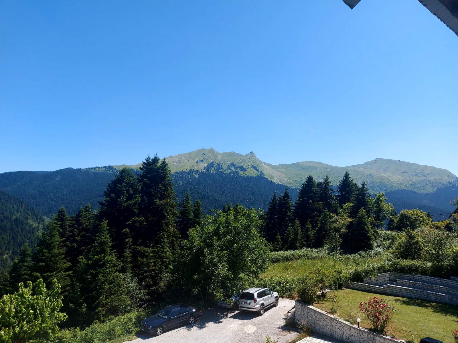 Σε αδιέξοδο 50 οικογένειες δασεργατών του Περτουλίου