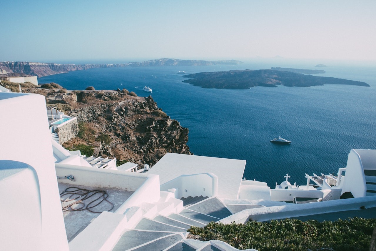 Τι να προσέχουν όσοι αγοράζουν τουριστικά πακέτα διαδικτυακά