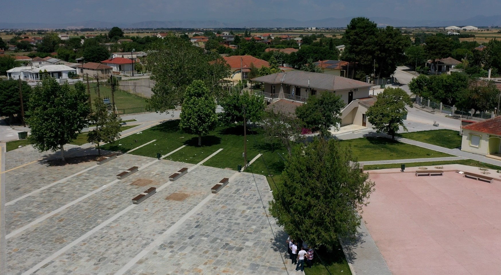 Ανακατασκευάστηκε η νέα πλατεία στο Μελισσοχώρι