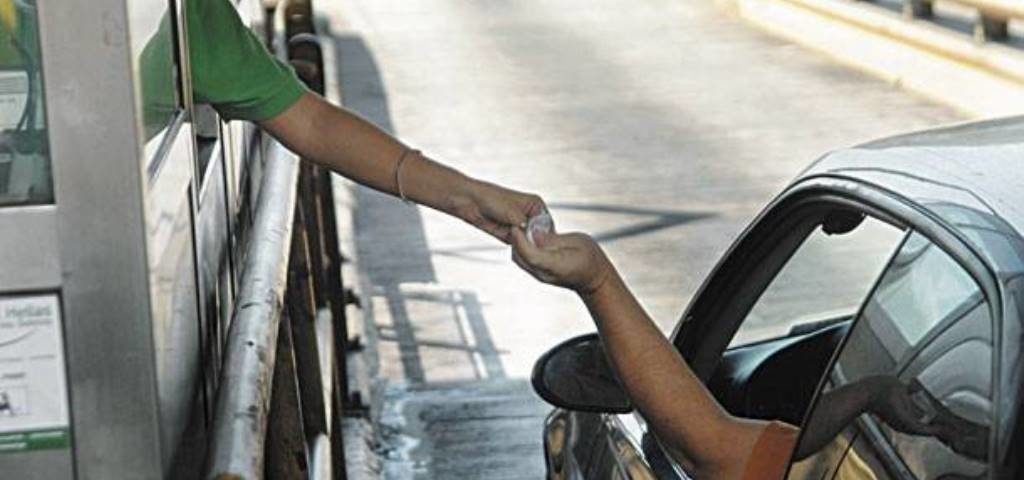 Την Παρασκευή η λειτουργία των πλευρικών διοδίων
