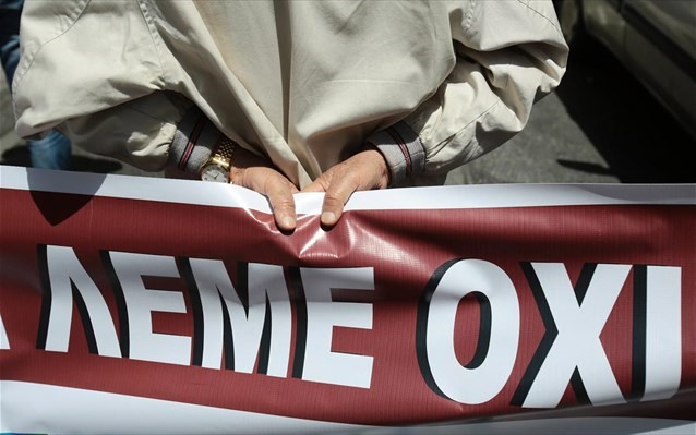 Έβαλαν το «λύκο να φυλάει τα πρόβατα»