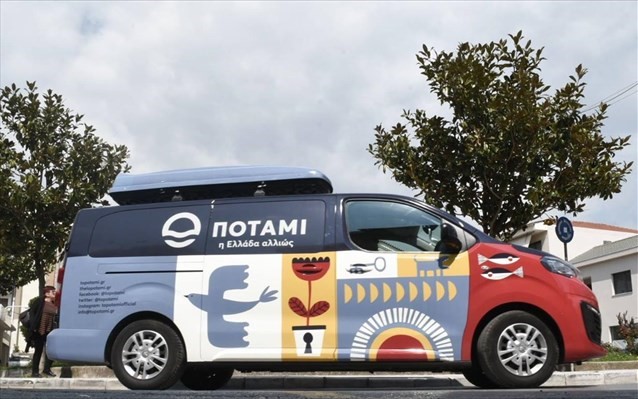 Περιοδεία με βαν ξεκινάει ο Σταύρος Θεοδωράκης