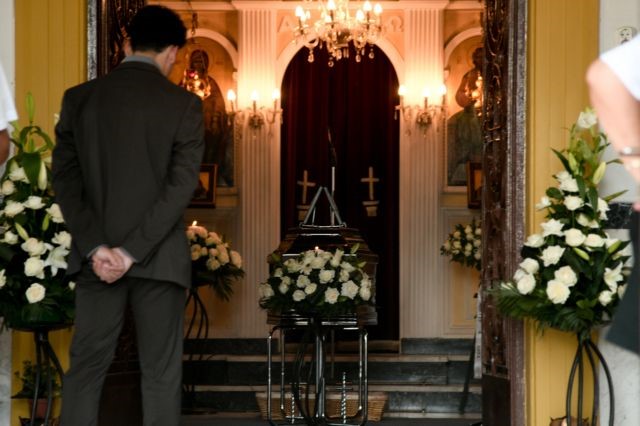 Συγκίνηση στο «τελευταίο αντίο»